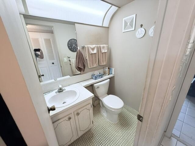 Second floor 1 1.5 in Markham section. Non-rental bldg. Water - photo 5