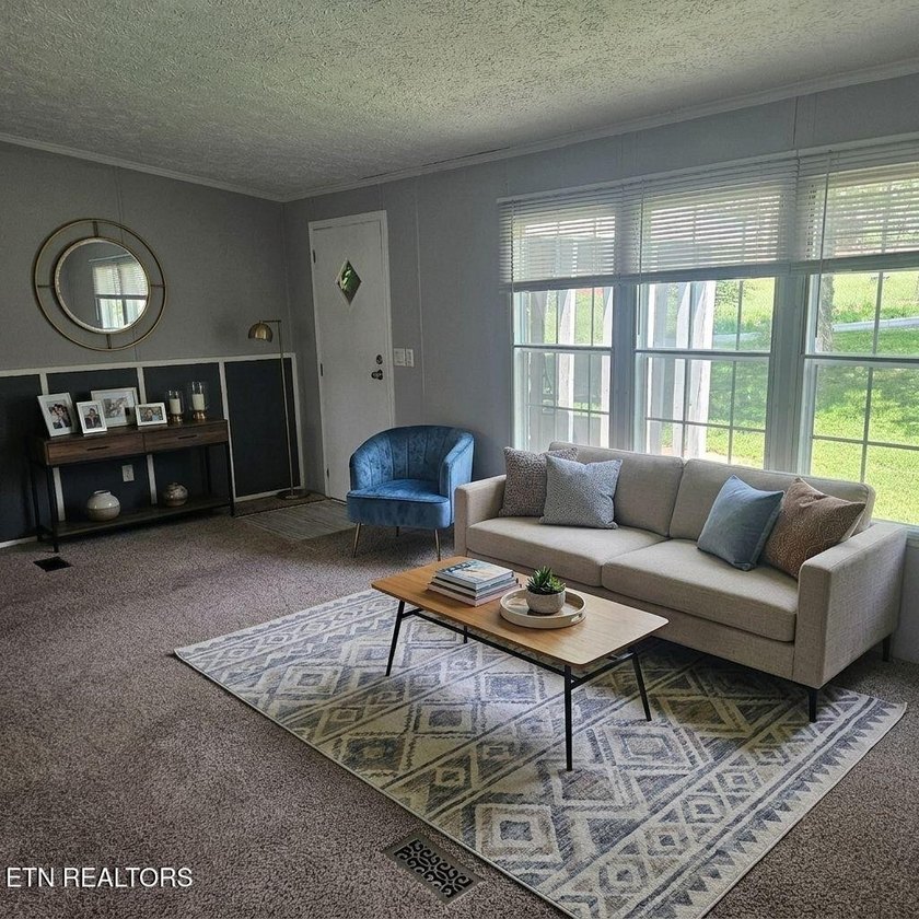 Escape to the peace and quiet of country living in this charming - photo 10