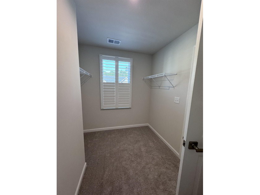 Welcome home to this never-before-lived-in end unit 3-bedroom, 2 - photo 14