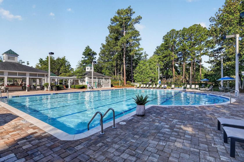 Welcome home to this newly updated, all-brick designer residence - photo 57