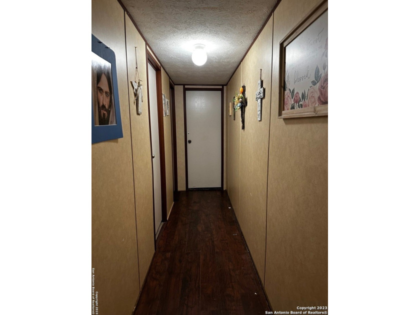 Welcome to the highly desired Waterwood subdivision in the Sandy - photo 13