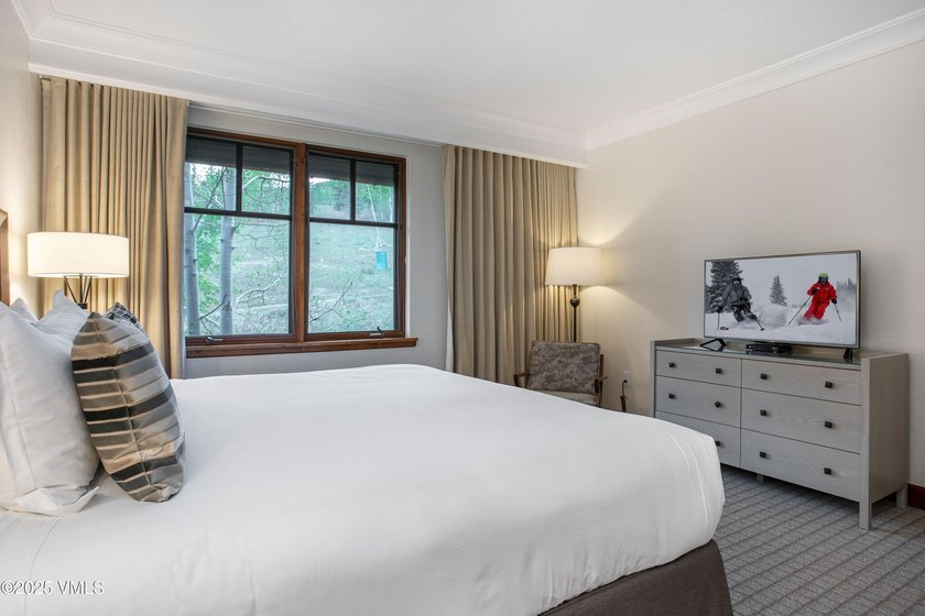 This is a 3 bedroom residence at the Bachelor Gulch with a large - photo 14