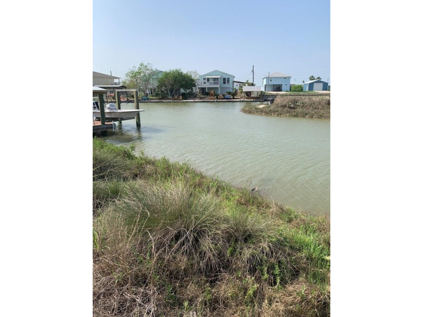 This is a 0.45 of an acre which is almost have an acre. It has 3 - photo 5