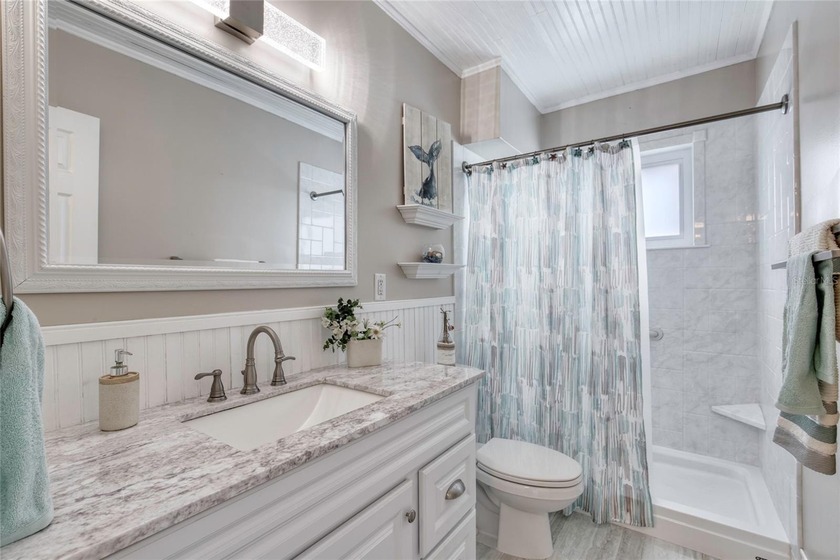 Updated move-in ready, this beautiful condo on the Ormond Beach - photo 16