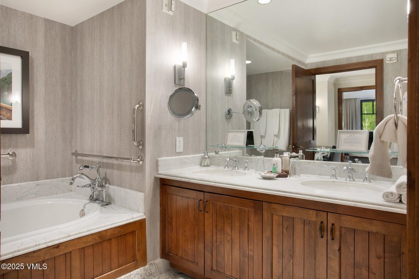 This is a 3 bedroom residence at the Bachelor Gulch with a large - photo 17