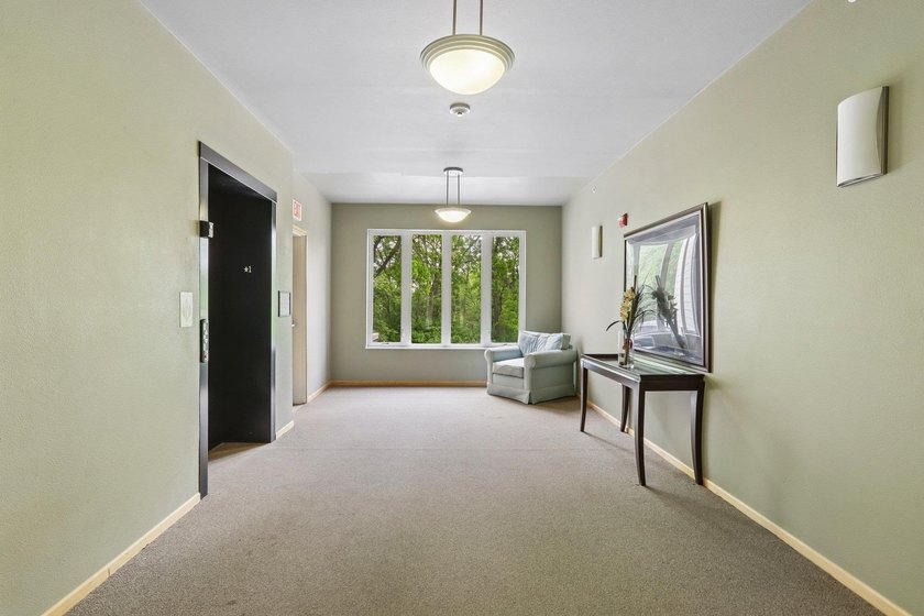 Price Reduced! Midtown Commons Neighborhood! Discover perfect - photo 31