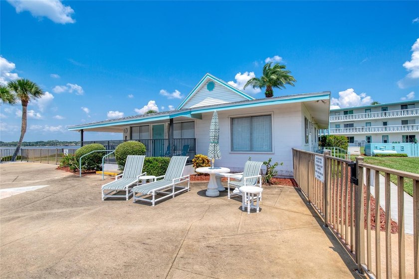 Updated move-in ready, this beautiful condo on the Ormond Beach - photo 37