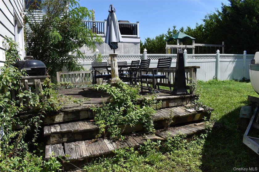 Don't Miss this Opportunity to make this your Dream Home in - photo 15
