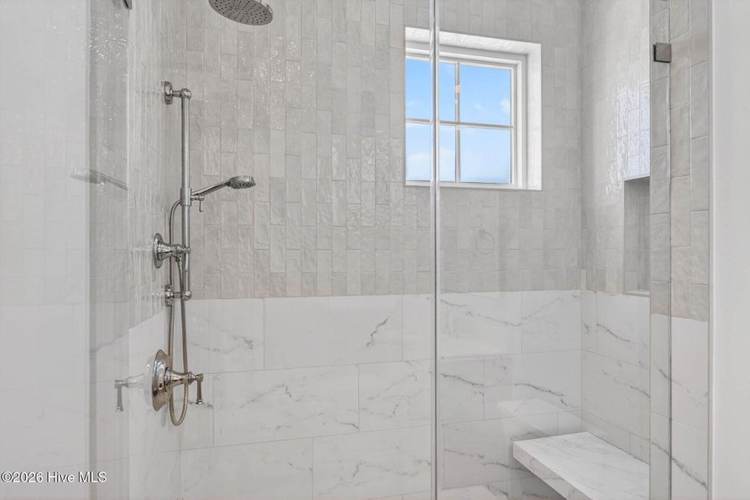 THIS IS WHAT YOU HAVE BEEN WAITING FOR!!!!! Located in the heart - photo 38