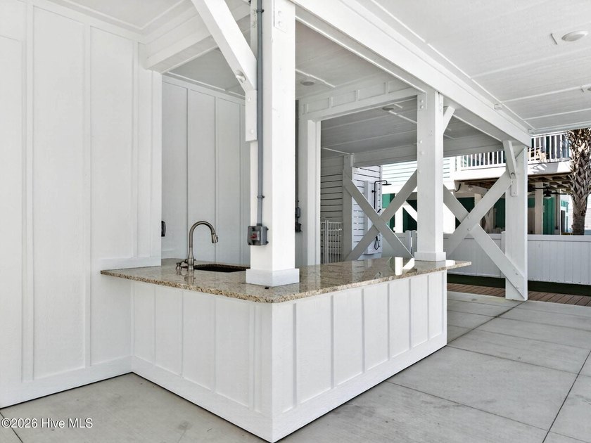 THIS IS WHAT YOU HAVE BEEN WAITING FOR!!!!! Located in the heart - photo 43