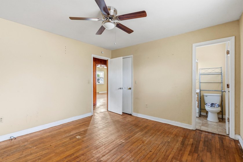 Looking for a manageable renovation project in a high-demand - photo 13
