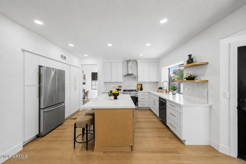 Amazing Remodel/Outstanding location in the HEART of GILBERT - photo 9