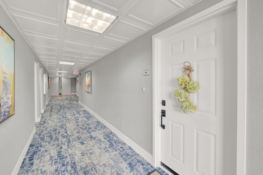 Welcome to this beautifully renovated 2 bedroom, 2 bathroom - photo 2