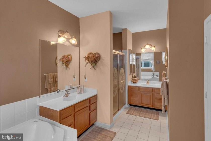 Welcome to this Stunning Pond-View Captiva model located in the - photo 24