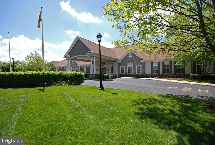 OFFER ACCEPTED-NO SHOWINGS -Welcome to this Stunning Pond-View - photo 43