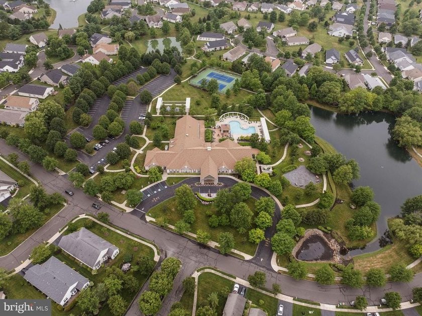 Welcome to this Stunning Pond-View Captiva model located in the - photo 46