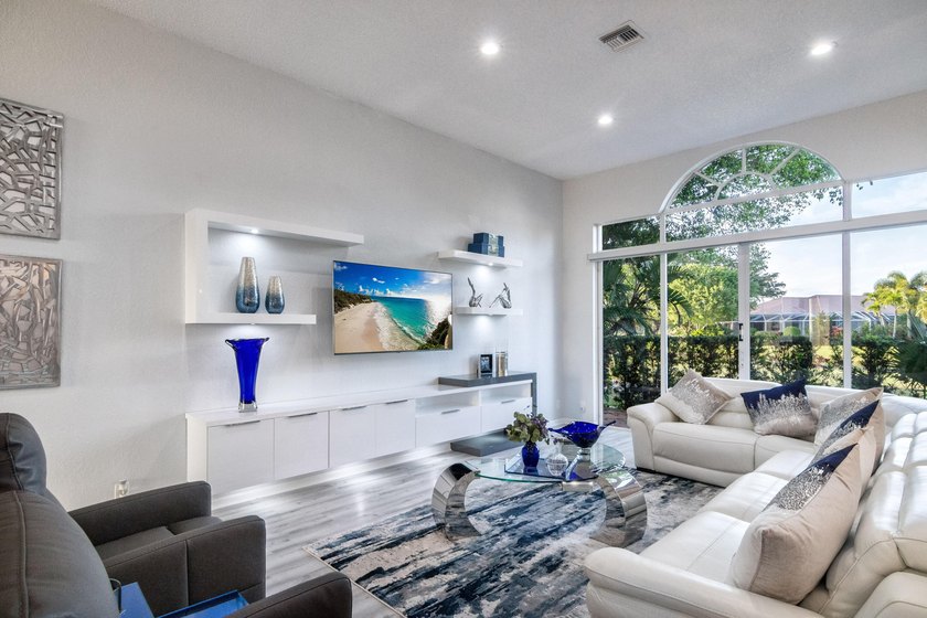 10726 Greenbriar Villa Dr - photo 15