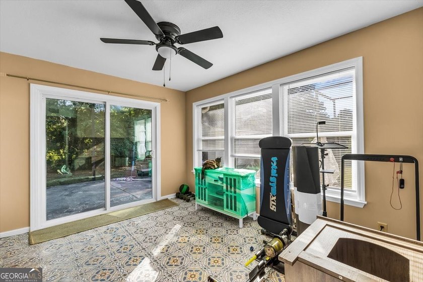 Welcome home to this charming 3-bedroom, 2-bath home in the - photo 17