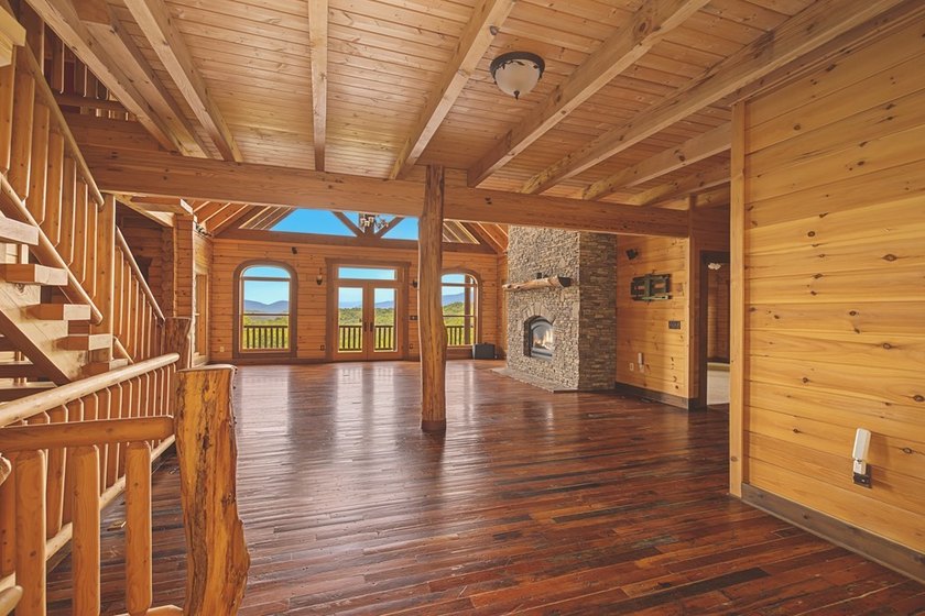 A rare opportunity to own one of Fontana Lake Estates' premier - photo 3