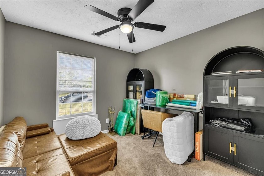 Welcome home to this charming 3-bedroom, 2-bath home in the - photo 25