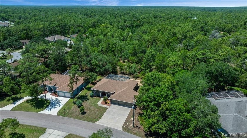 Perfectly positioned in the highly desirable Oak Village section - photo 38