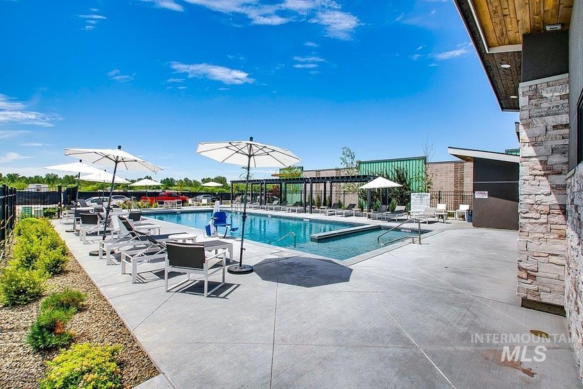 Open Weds &amp; Sat 12-2! Residence 210 at The Murray - Discover - photo 39
