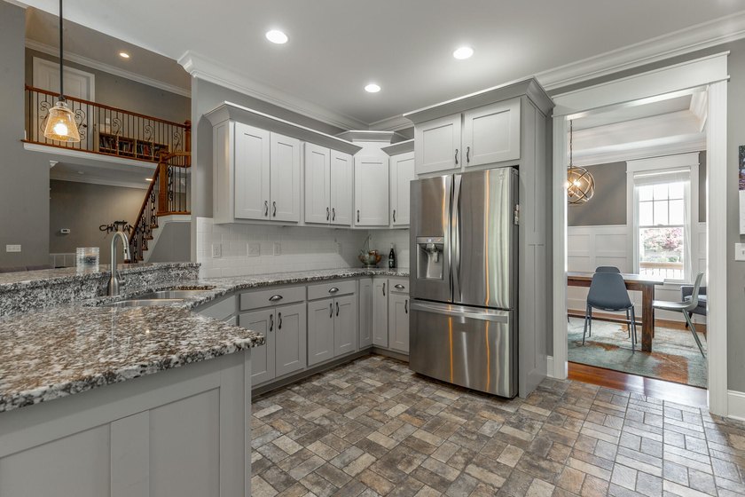 Welcome to this Beautifully designed home, built on 2017 - photo 23