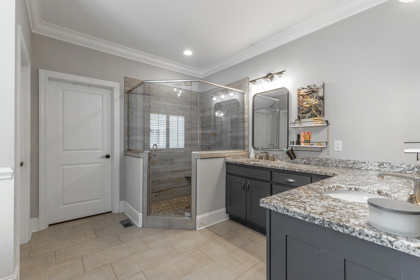 Welcome to this Beautifully designed home, built on 2017 - photo 39