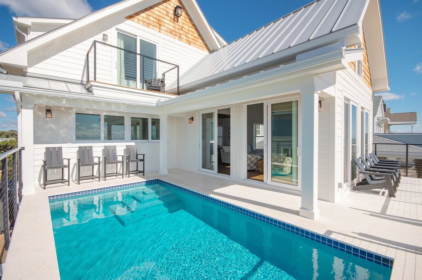 Amazing opportunity for exquisite island living! Located in the - photo 49