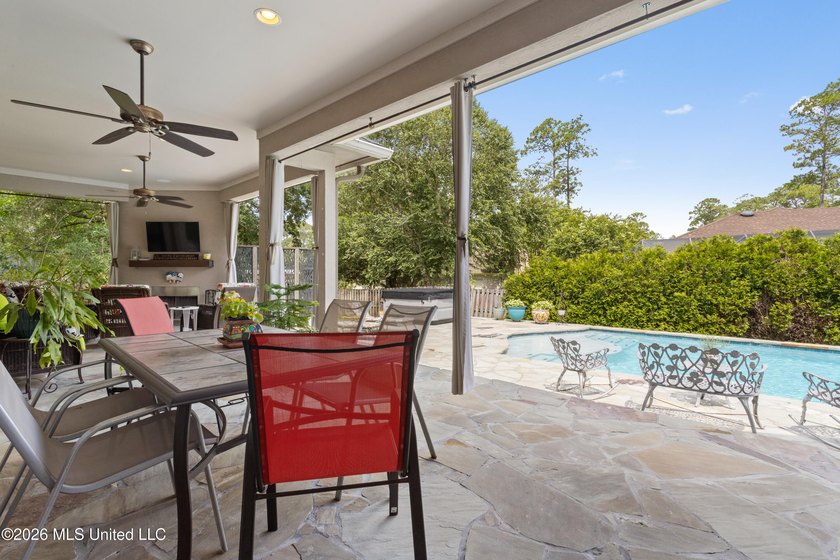 Experience exceptional luxury in the prestigious Toscana - photo 49