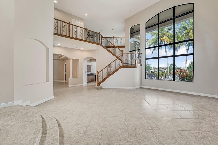 10513 Versailles Blvd - photo 8