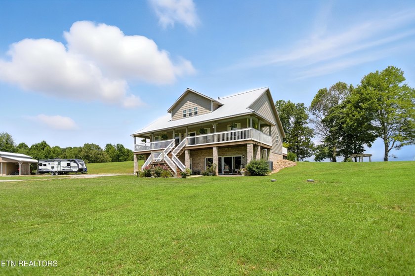 2 HOMES on 21.26 +/- UNRESTRICTED ACRES; - photo 2