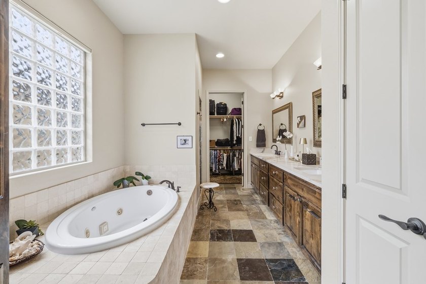 This thoughtfully designed home combines comfort, quality - photo 21