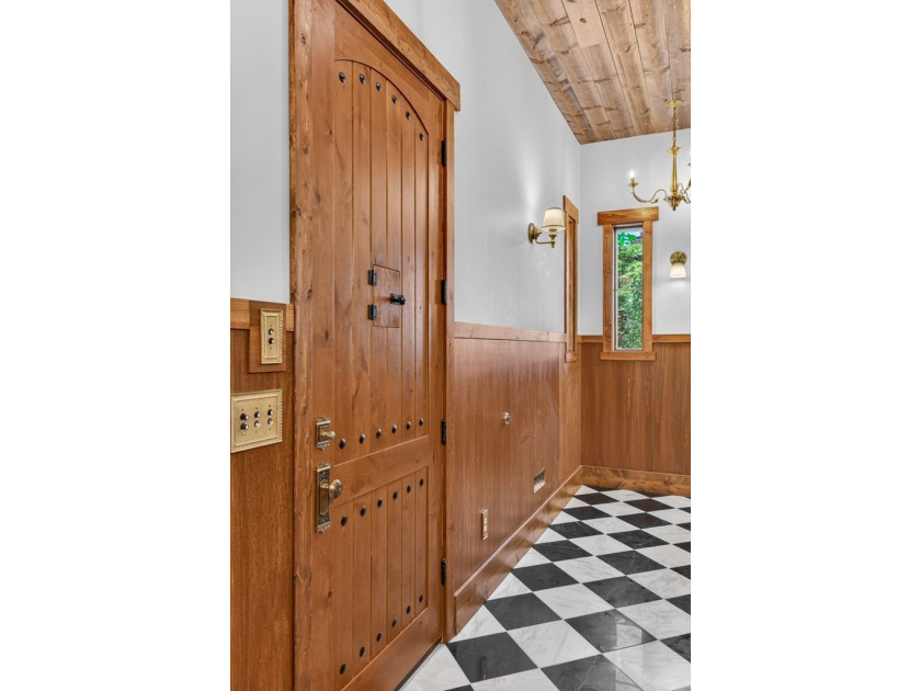 Welcome to Chteau Corbeau (Raven Castle), one of Tamarack - photo 22