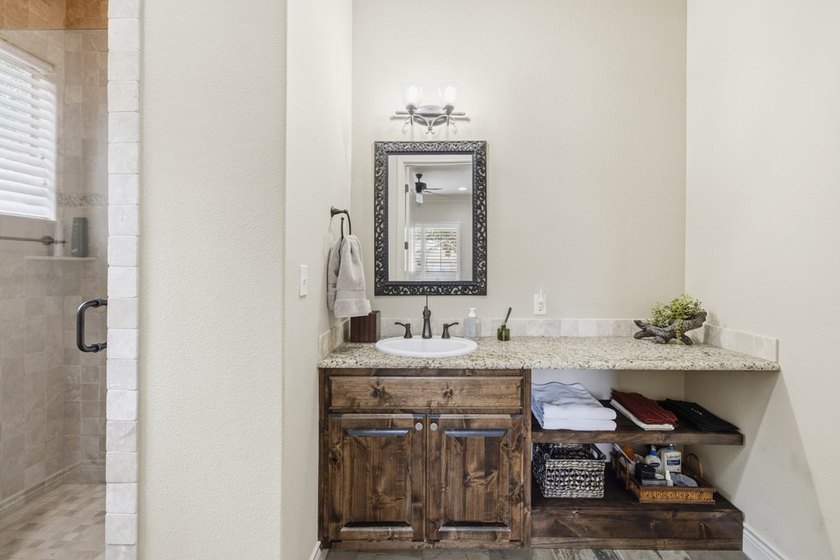 This thoughtfully designed home combines comfort, quality - photo 31