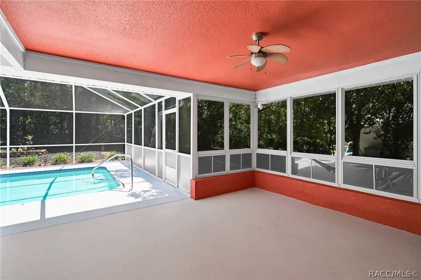 Welcome to this light and bright three-bedroom pool home tucked - photo 30