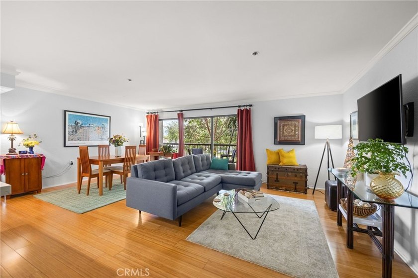 A Rare Find, Turn Key corner unit Condo on the 1st floor and is - photo 2