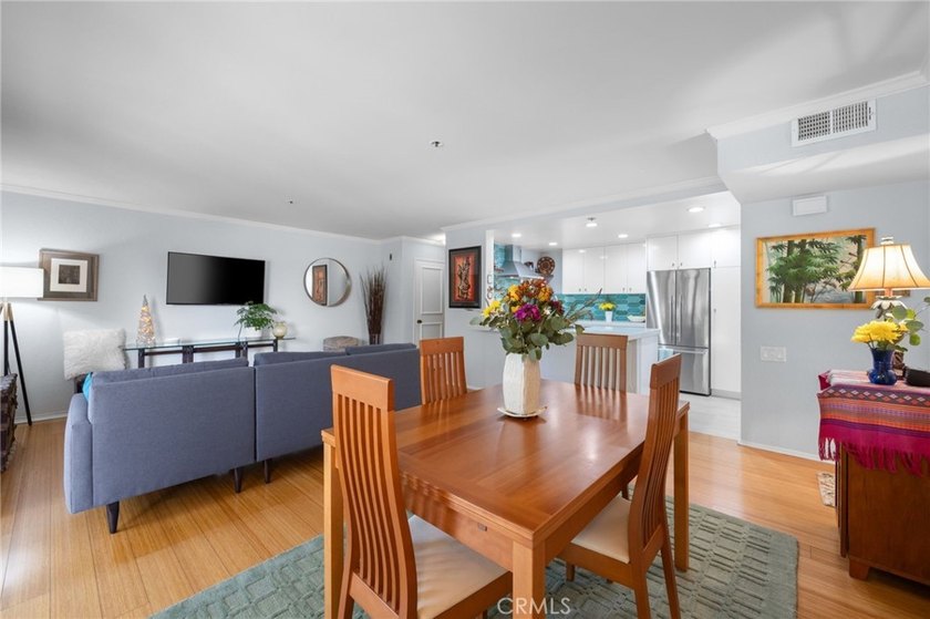 A Rare Find, Turn Key corner unit Condo on the 1st floor and is - photo 8
