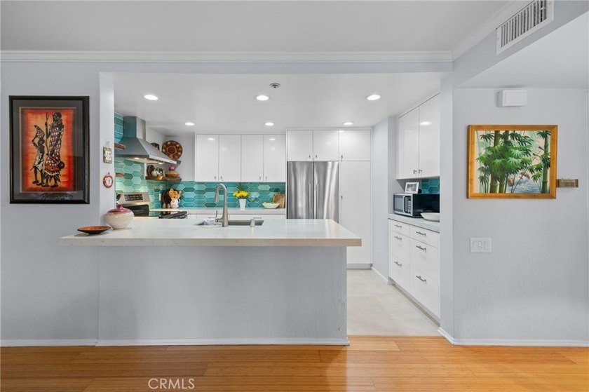 A Rare Find, Turn Key corner unit Condo on the 1st floor and is - photo 10