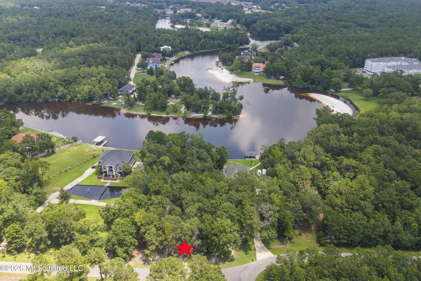 Lot 64 in Riverwalk is ready for new owners! Experience - photo 12