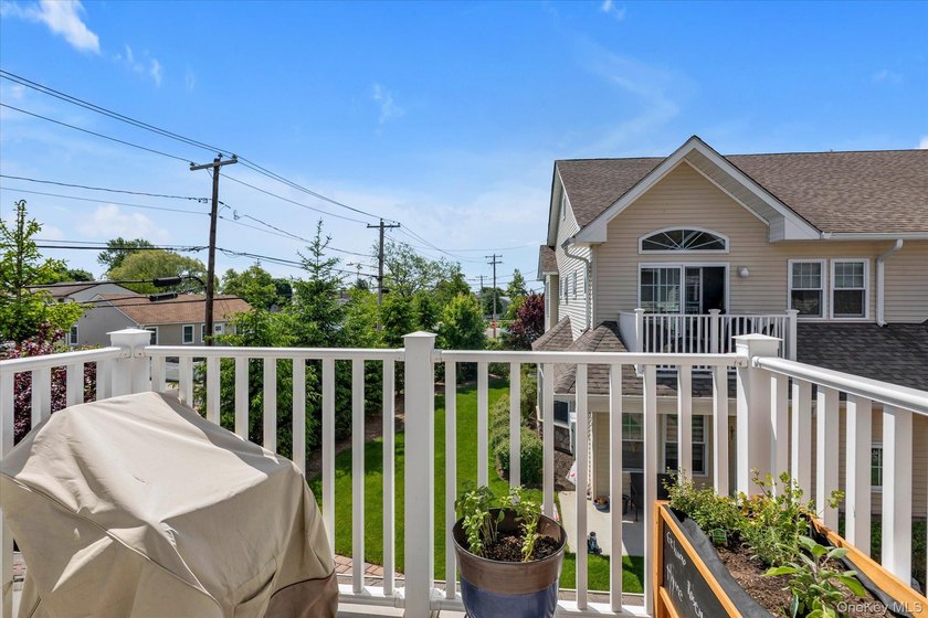 Welcome to Harborview Estates, an exclusive 55+ waterfront - photo 15