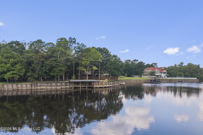 Lot 64 in Riverwalk is ready for new owners! Experience - photo 26