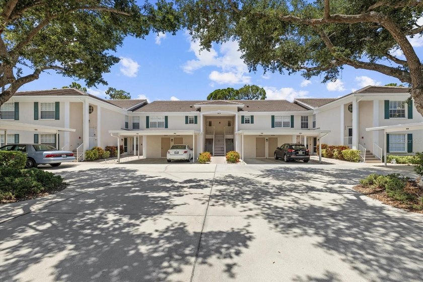 Welcome home to easy, elegant living at the Gardens at St - photo 29
