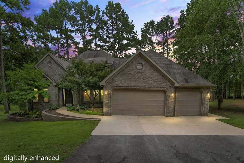 Amazing , like no other, one owner custom home within a wooded - photo 3