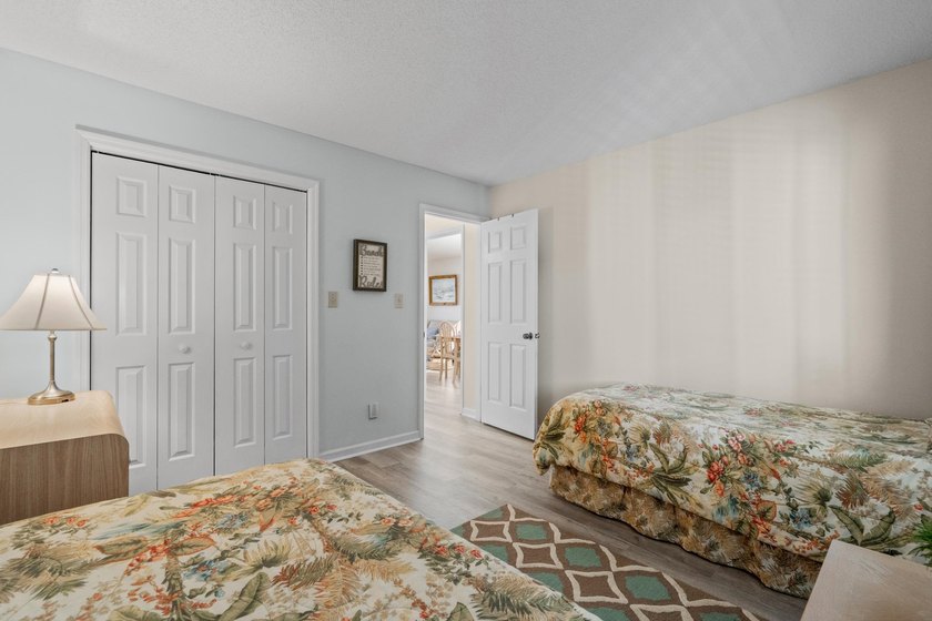 Beautiful Top-Floor 2BR/2BA Condo in Waterway Landing - North - photo 24