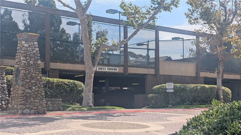 Location, Location, Location - a place to call home in La Jolla - photo 36