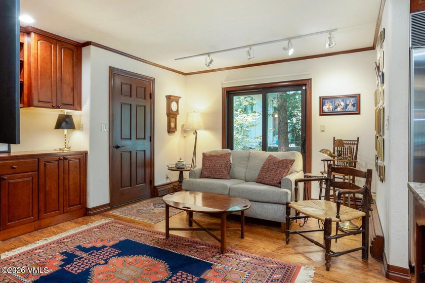 Mountain views, great outdoor living, and plenty of room for - photo 11
