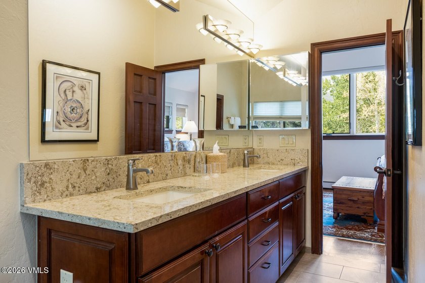 Mountain views, great outdoor living, and plenty of room for - photo 22