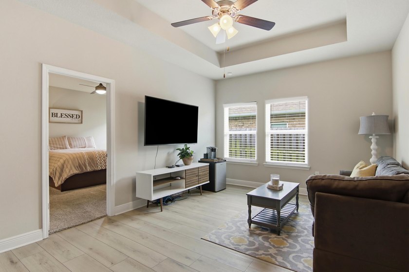 Welcome to 100 Norwich Rd, a beautifully enhanced residence in - photo 19