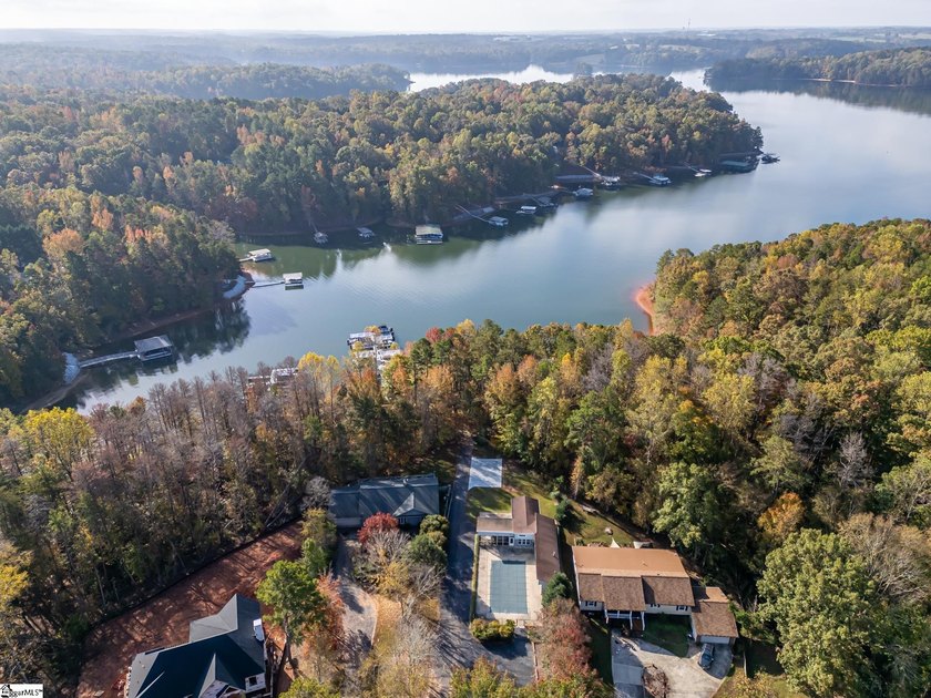 Create your dream lake lifestyle on this beautiful .92-acre lot - photo 7